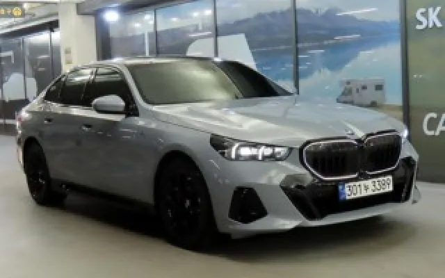 5시리즈 (G60) 520i